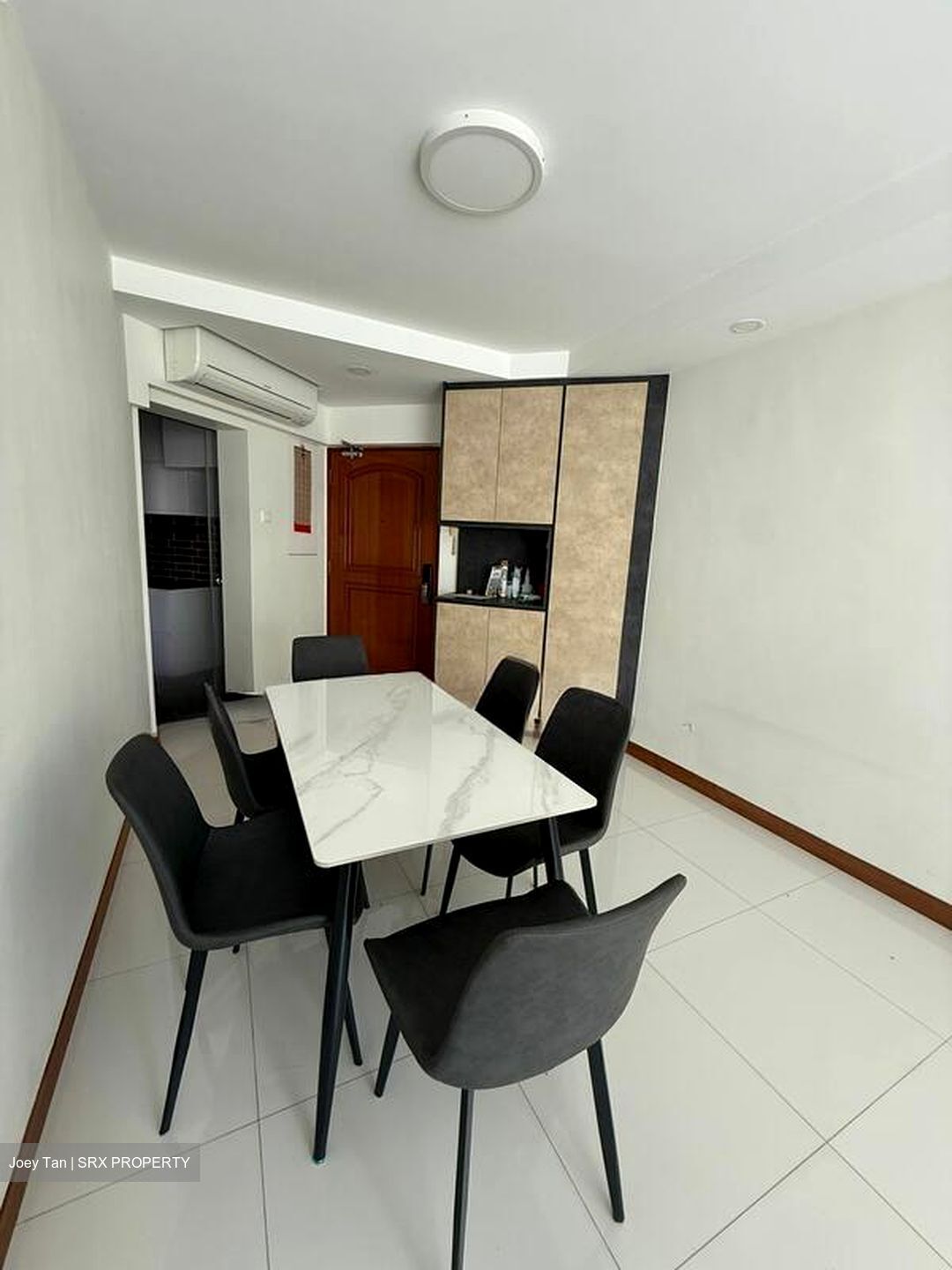 Melville Park (D18), Condominium #523700861